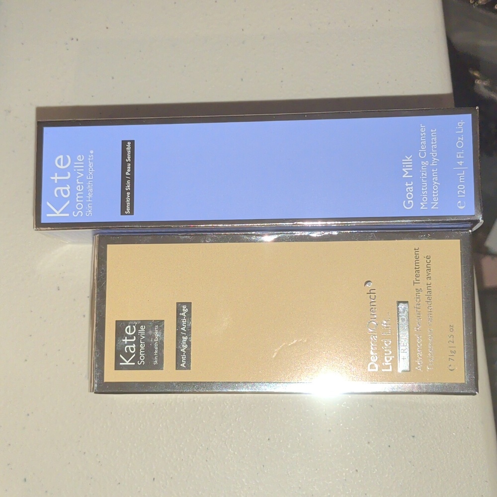32 - NEW - Bundle of 2 Kate Somerville products